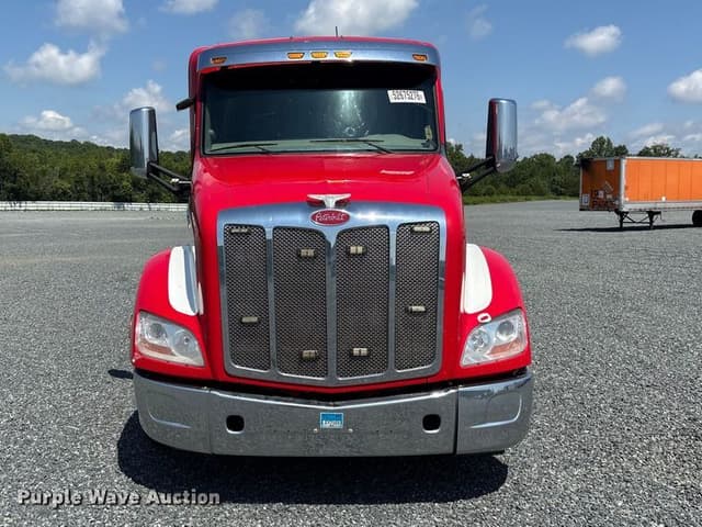 Image of Peterbilt 579 equipment image 1