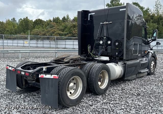 Image of Peterbilt 579 equipment image 3