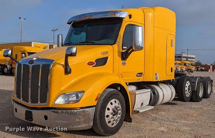 2019 Peterbilt 579 Equipment Image0