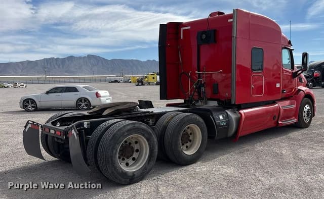 Image of Peterbilt 579 equipment image 4