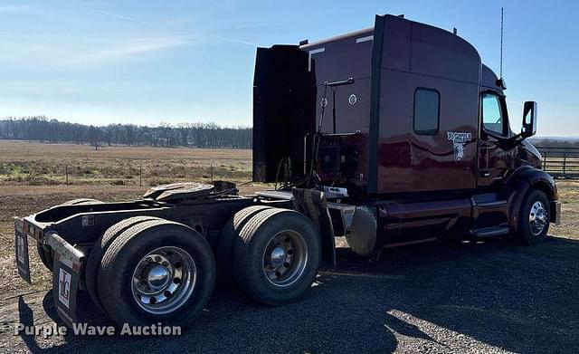 Image of Peterbilt 579 equipment image 4