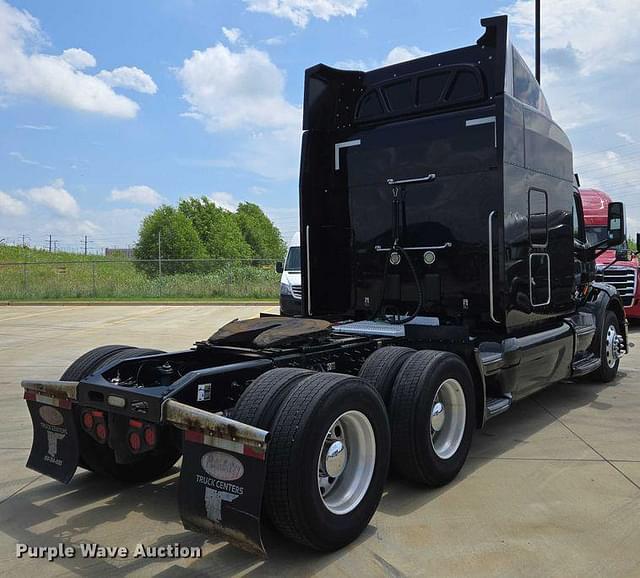 Image of Peterbilt 579 equipment image 4