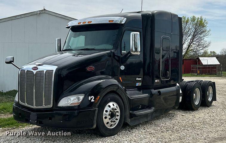 Image of Peterbilt 579 Primary image