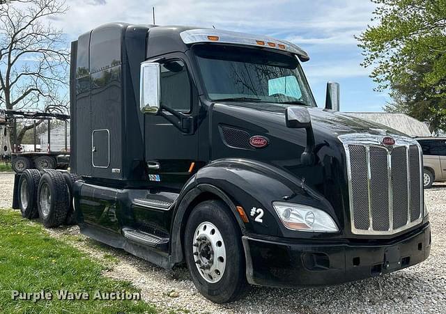Image of Peterbilt 579 equipment image 2