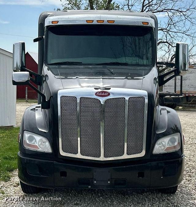 Image of Peterbilt 579 equipment image 1