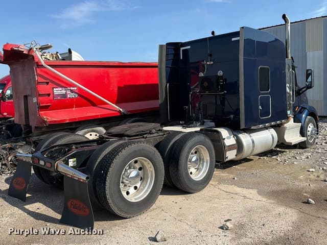 Image of Peterbilt 579 equipment image 4