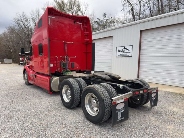 Image of Peterbilt 579 equipment image 3