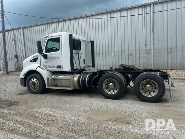 Image of Peterbilt 579 equipment image 3