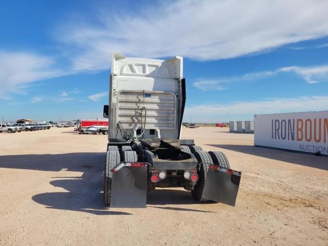 Image of Peterbilt 579 equipment image 3