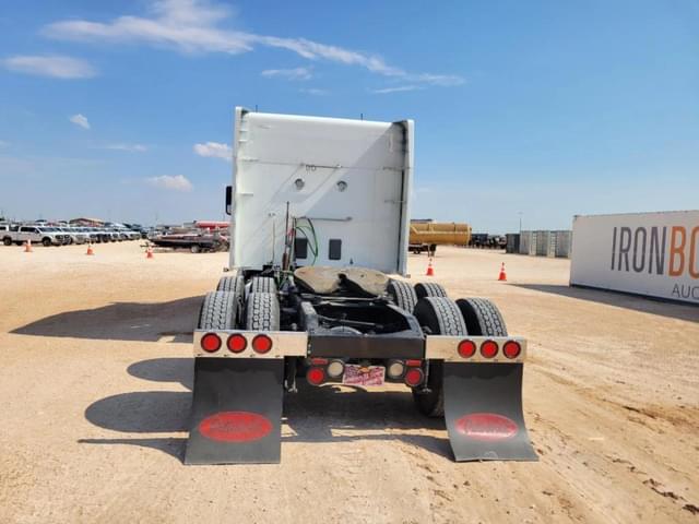 Image of Peterbilt 579 equipment image 3