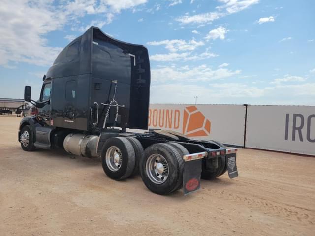 Image of Peterbilt 579 equipment image 2