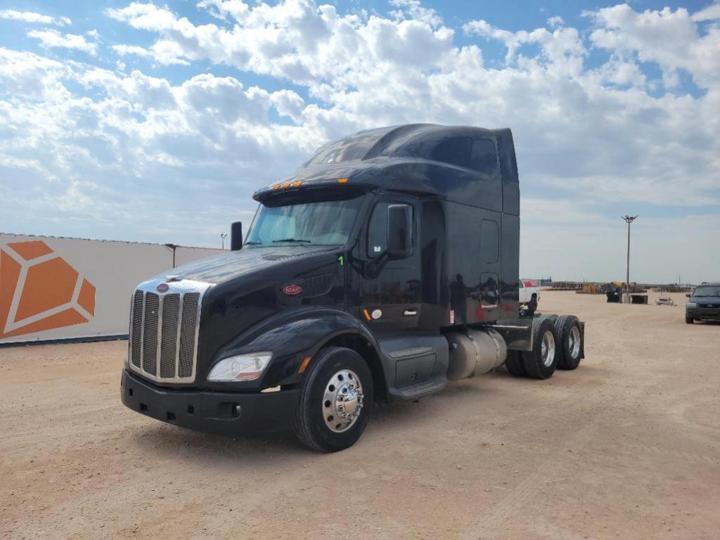 Image of Peterbilt 579 Primary image