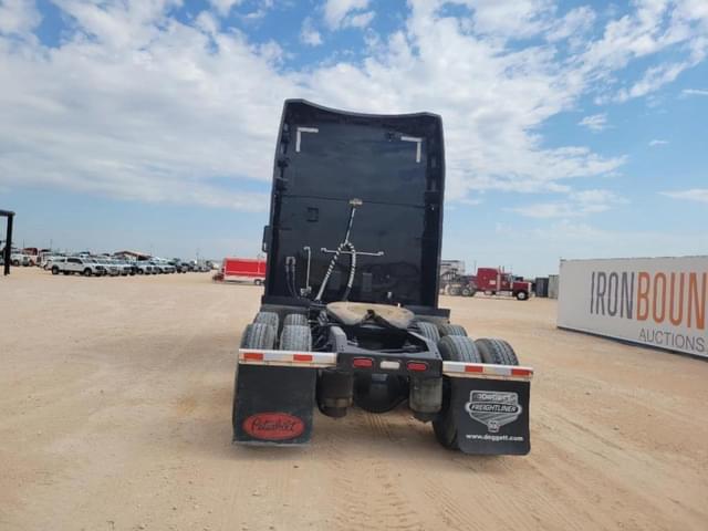 Image of Peterbilt 579 equipment image 3