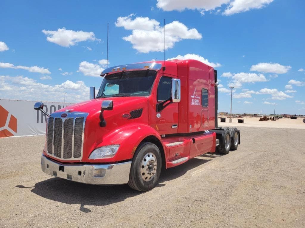 Image of Peterbilt 579 Primary image