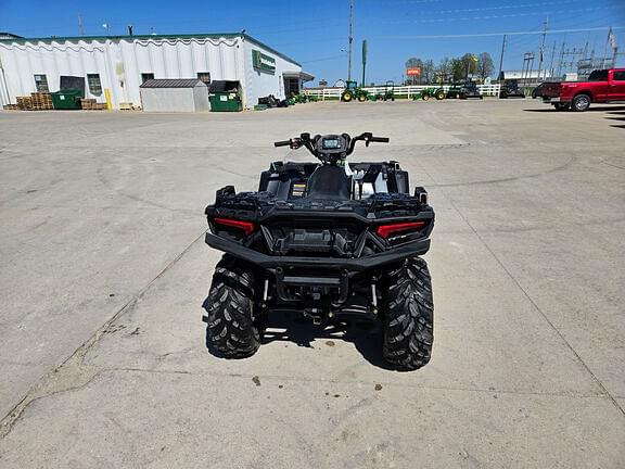 Image of Polaris 850 equipment image 3