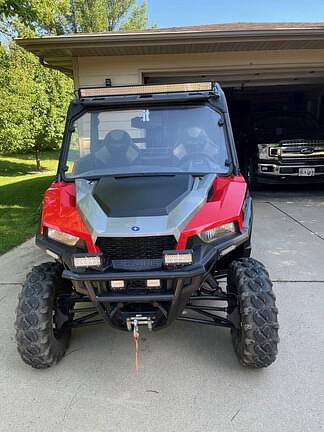 Image of Polaris General 1000 Premium equipment image 2