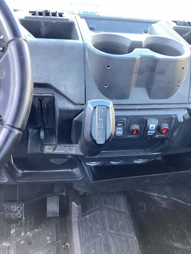 Image of Polaris Ranger 1000 XP equipment image 2