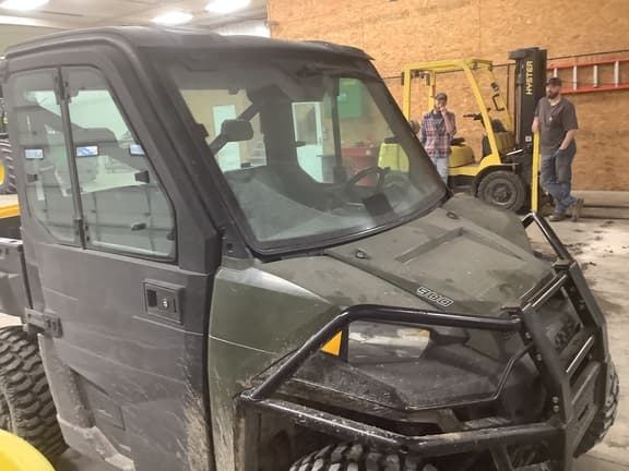 Image of Polaris Ranger XP 900 equipment image 2