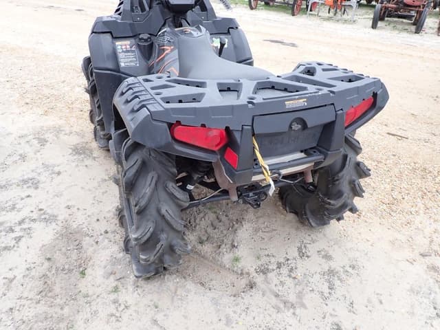 Image of Polaris Sportsman 850 equipment image 3