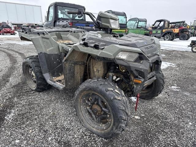 Image of Polaris Sportsman 850 equipment image 3