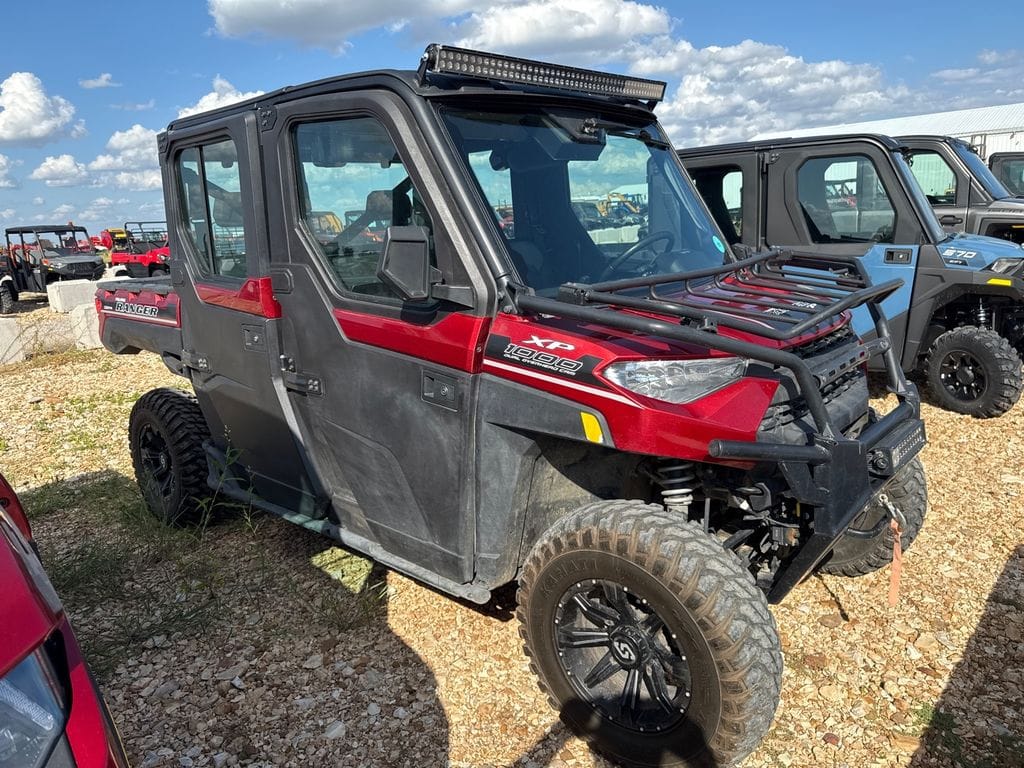 2019 Polaris Ranger Crew XP 1000 Northstar Premium Equipment Image0