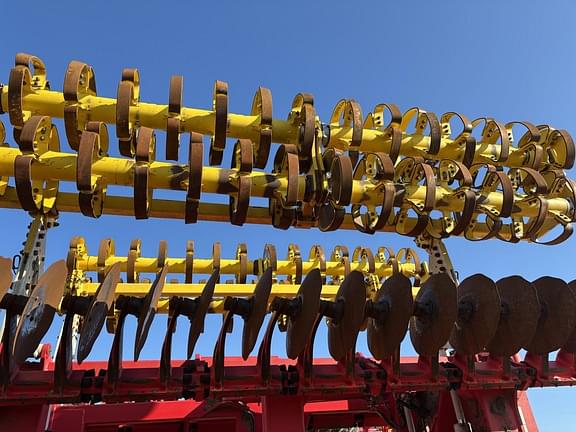 Image of Pottinger Terradisc 8001T equipment image 2
