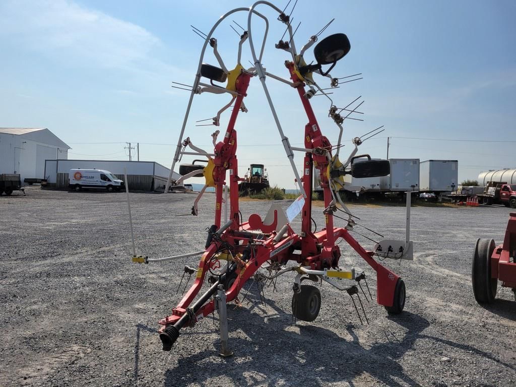 2019 Pottinger HIT 6.80T Equipment Image0