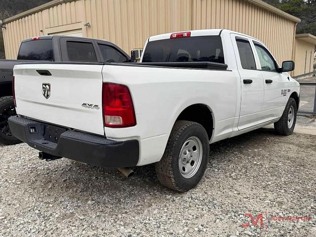 Image of Dodge Ram 1500 equipment image 1