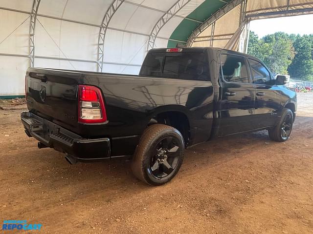 Image of Dodge Ram 1500 equipment image 4