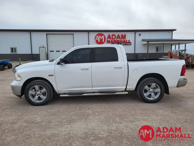 Image of Dodge Ram 1500 equipment image 4