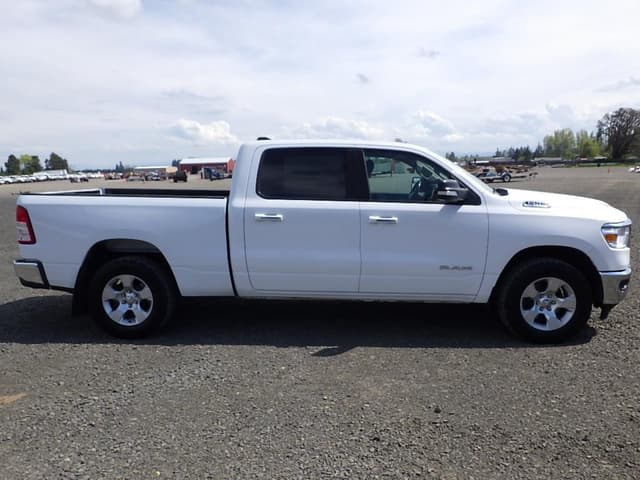 Image of Dodge Ram 1500 equipment image 3