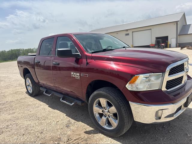 Image of Dodge Ram 1500 equipment image 4