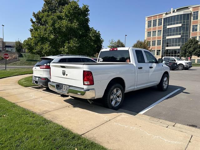 Image of Dodge Ram 1500 equipment image 4