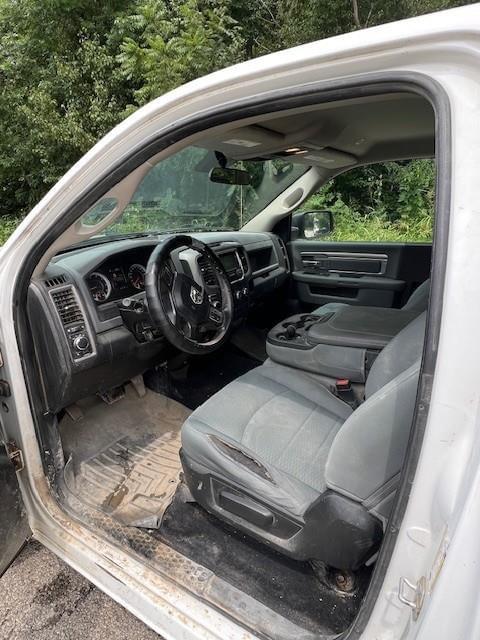 Image of Dodge Ram 1500 equipment image 4