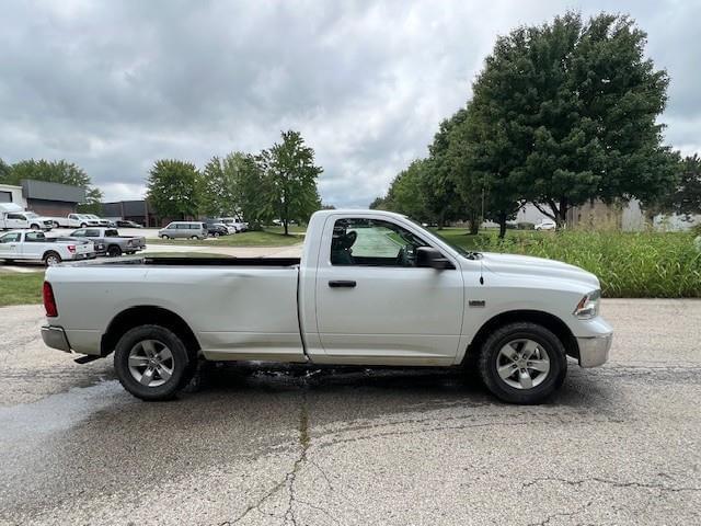 Image of Dodge Ram 1500 equipment image 2