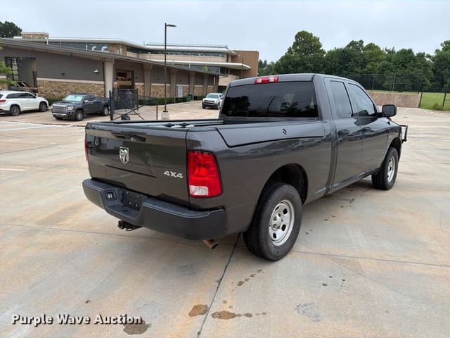 Image of Dodge Ram 1500 equipment image 4