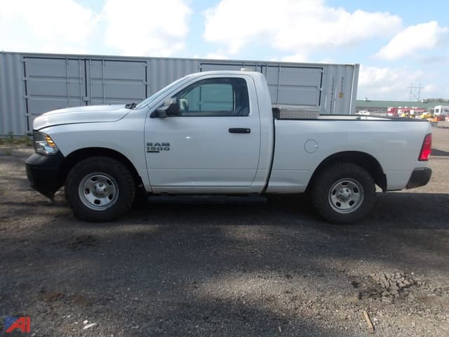 Image of Dodge Ram 1500 equipment image 1