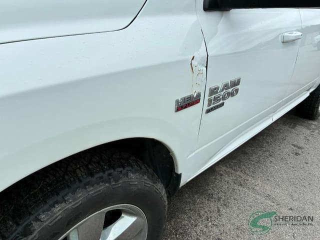 Image of Dodge Ram 1500 equipment image 4