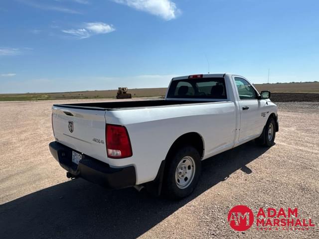 Image of Dodge Ram 1500 equipment image 4
