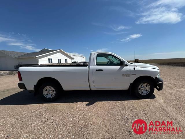 Image of Dodge Ram 1500 equipment image 3