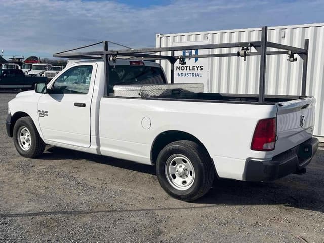 Image of Dodge Ram 1500 equipment image 1