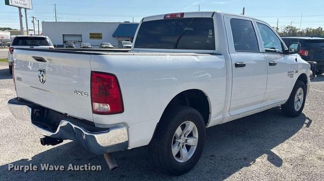 Image of Dodge Ram 1500 equipment image 4