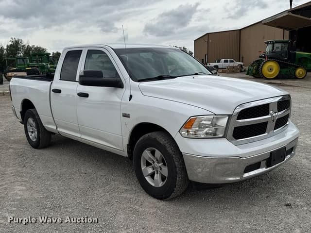 Image of Dodge Ram 1500 equipment image 2