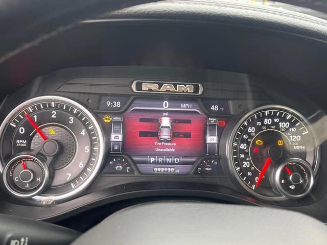 Image of Dodge Ram 1500 equipment image 3