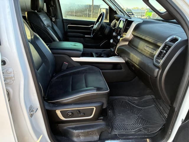 Image of Dodge Ram 1500 equipment image 3