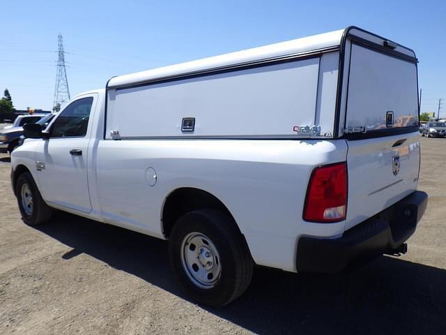 Image of Dodge Ram 1500 equipment image 3