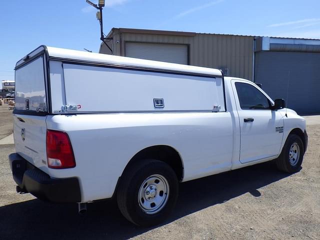 Image of Dodge Ram 1500 equipment image 2