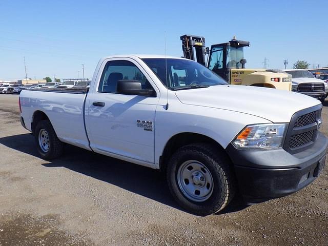 Image of Dodge Ram 1500 equipment image 1