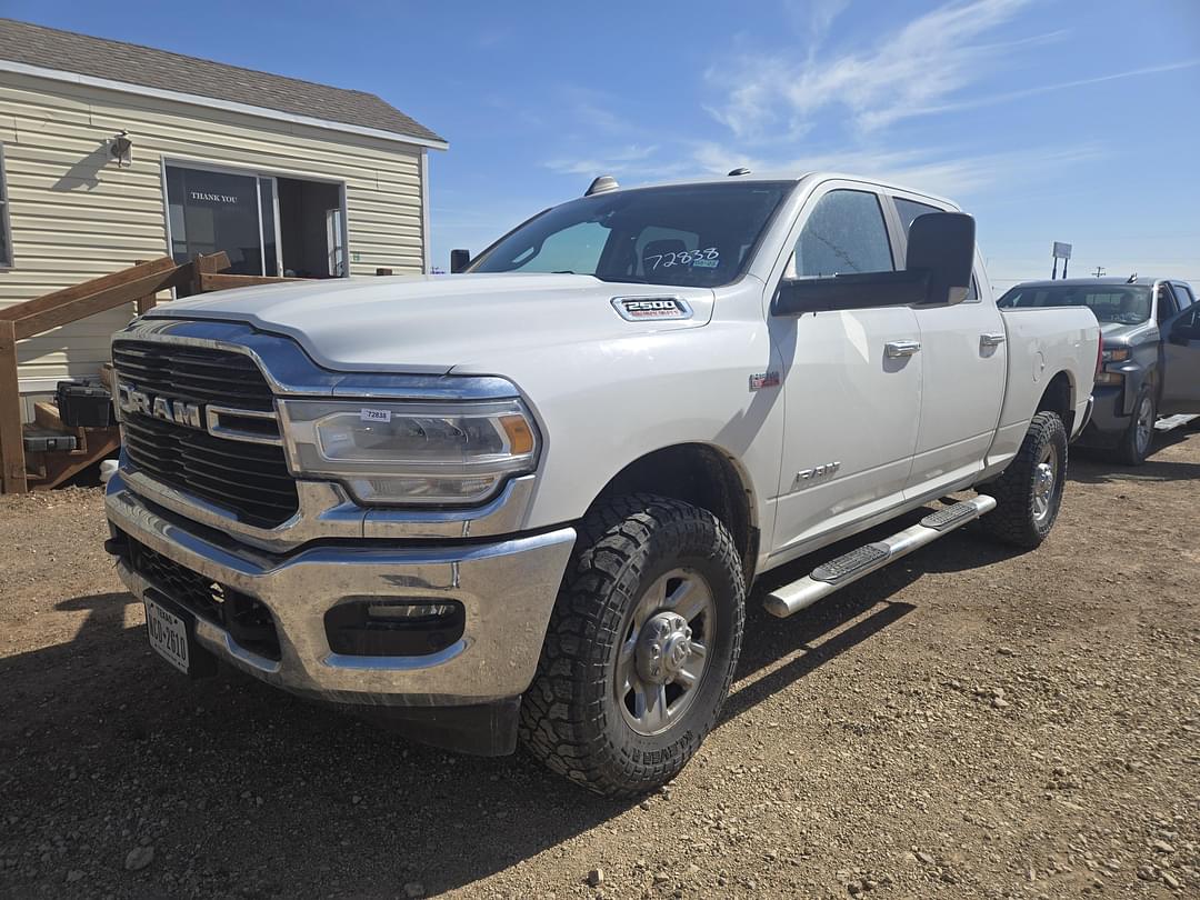 Image of Dodge Ram 2500 Primary image
