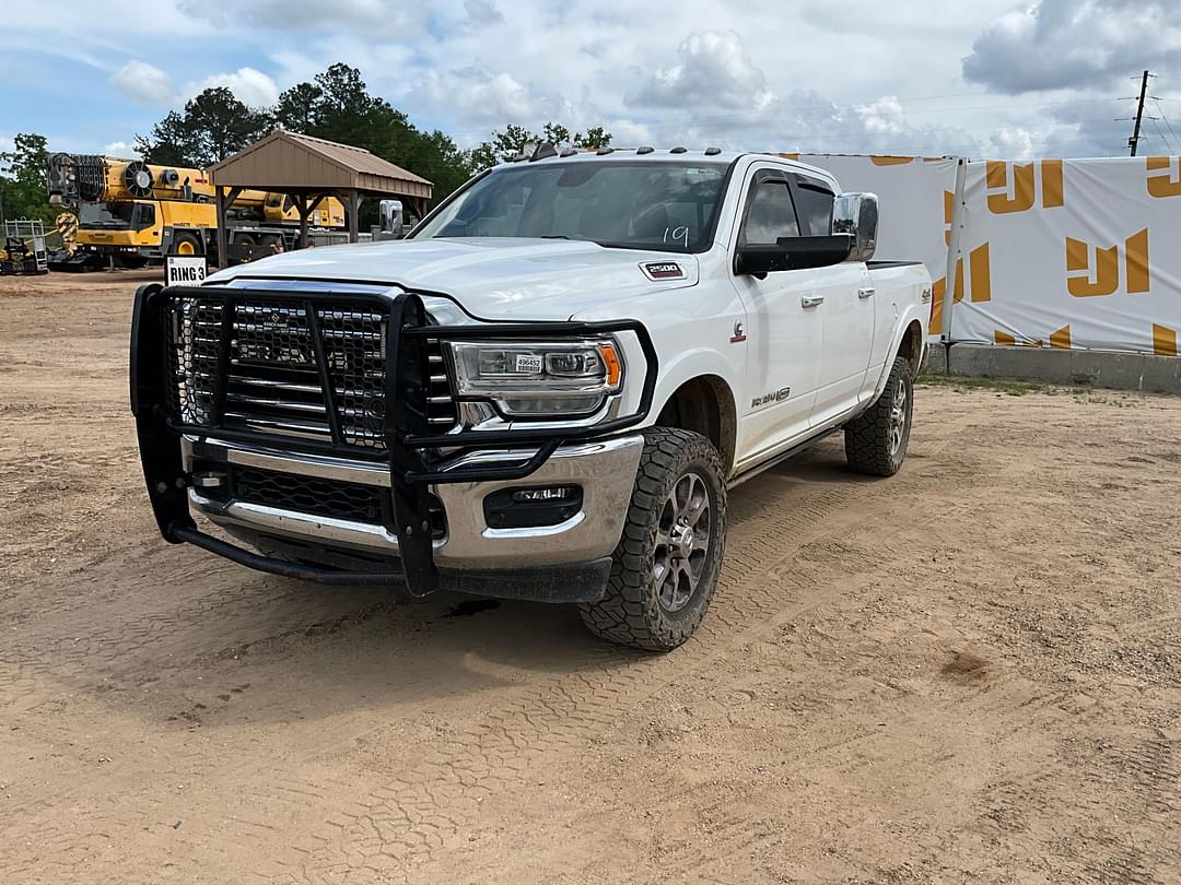 Image of Dodge Ram 2500 Primary image